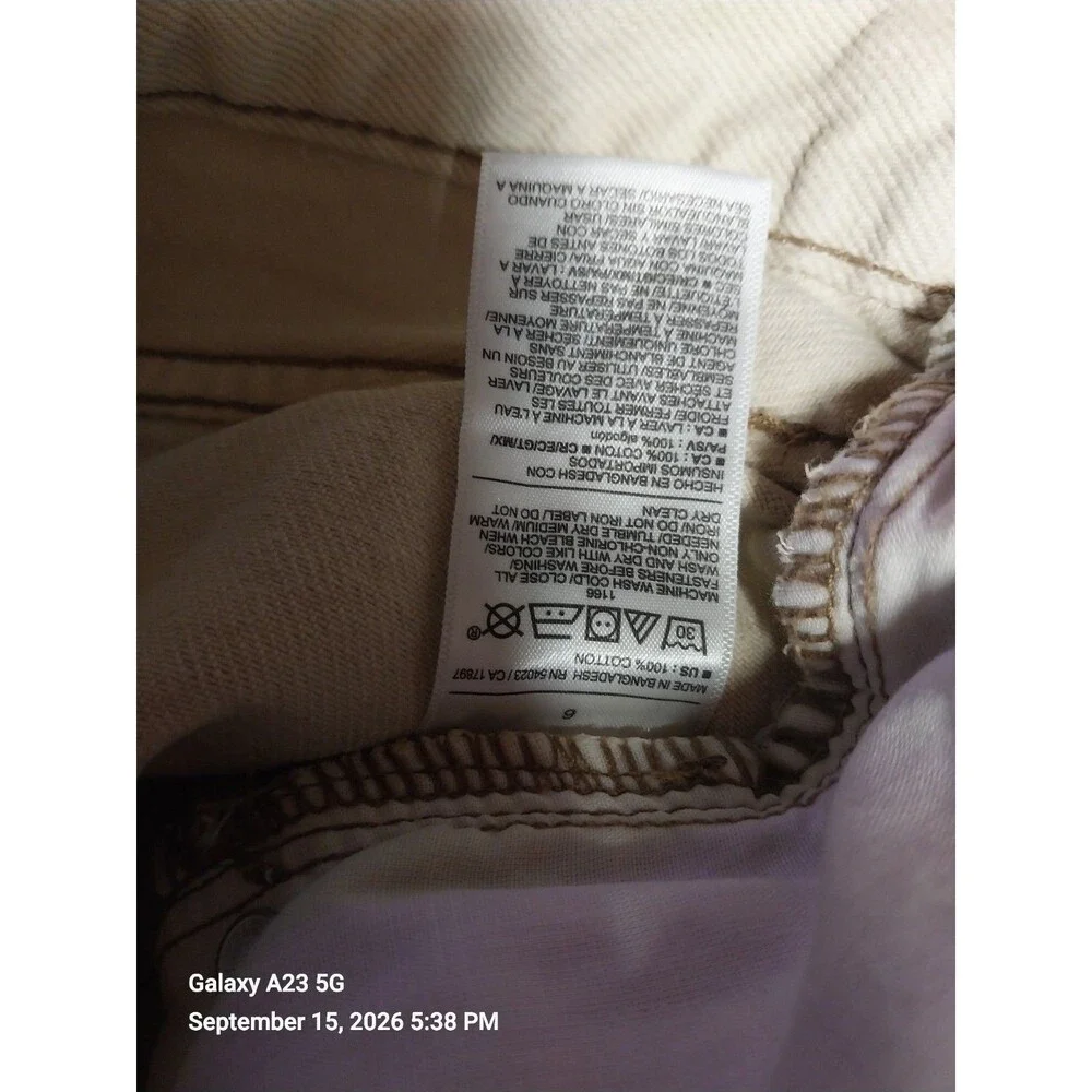 Old Navy Boys Size 6 Beige Below Knee Baggy Canvas Shorts NWT